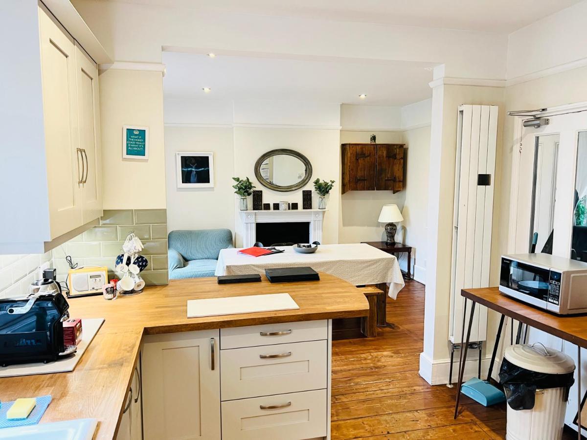 3 Bedroom House, St9, Ryde, Isle Of Wight 赖德 外观 照片